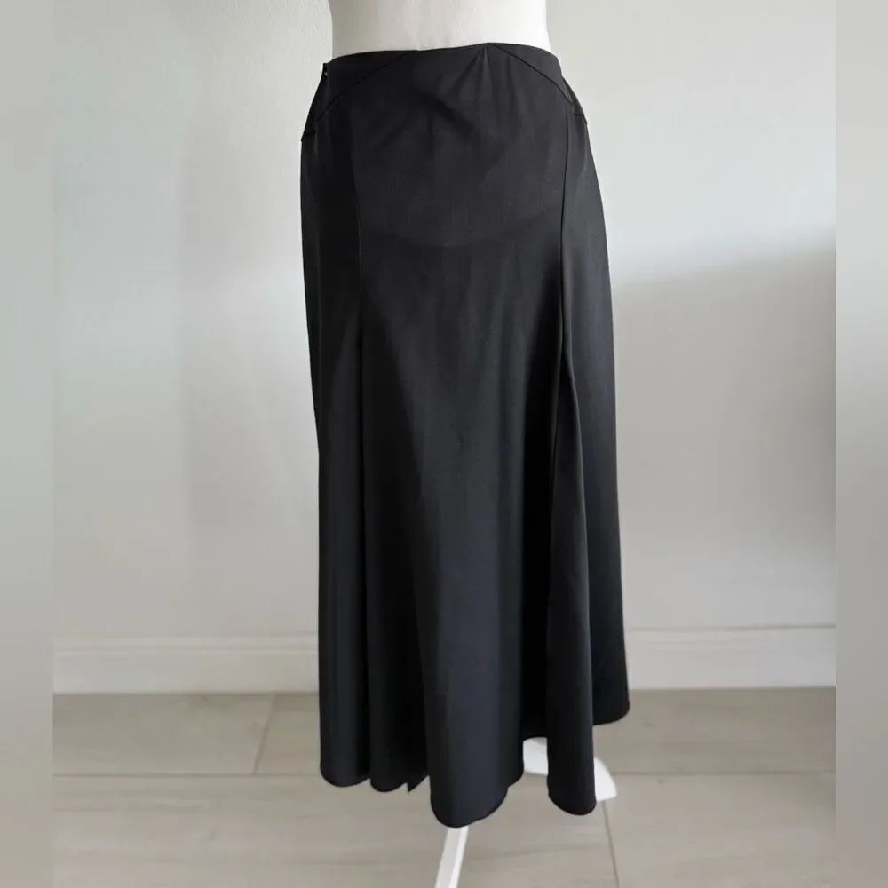 INTERMIX Elegant Black Women's Skirt